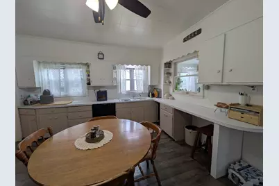 919 Johnson Street, Streator, IL 61364 - Photo 5