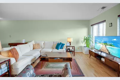 10735 W 5th Avenue #404, Countryside, IL 60525 - Photo 3