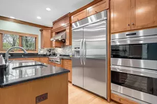 13001 Ravine Dr, Lemont, IL 60439 - Photo 15