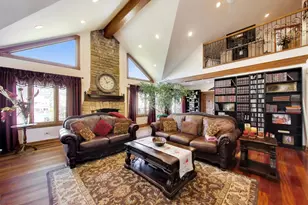 26811 N Oakdale Ln, Mundelein, IL 60060 - Photo 9
