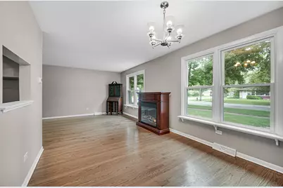 17204 Chicago Avenue, Lansing, IL 60438 - Photo 5