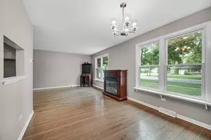 17204 Chicago Ave, Lansing, IL 60438 - Photo 5