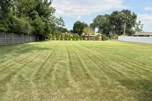 6251 Blackstone Ave, La Grange Highlands, IL 60525 - Photo 21