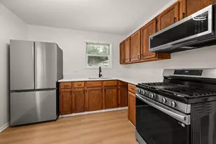 2115 W 175th St, Homewood, IL 60430 - Photo 5