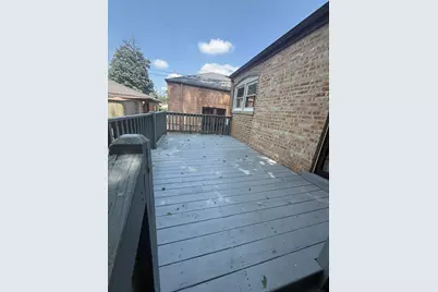 8926 S Paxton Avenue, Chicago, IL 60617 - Photo 27