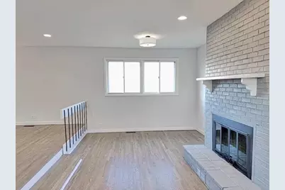 3303 Charlemagne Avenue, Hazel Crest, IL 60429 - Photo 7