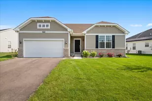 422 Cottrell Ln, Aurora, IL 60506 - Photo 1