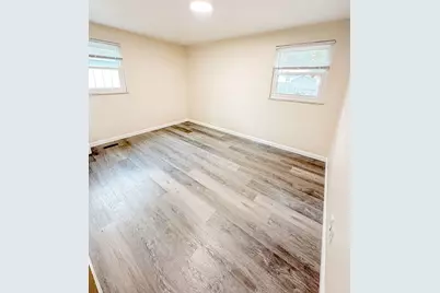 810 Fairoaks Drive, Champaign, IL 61821 - Photo 13
