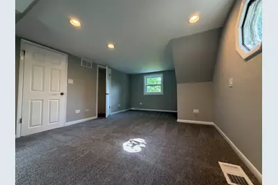 321 Janet Avenue, Darien, IL 60561 - Photo 13