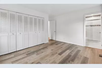 930 Dorncliff Lane, Buffalo Grove, IL 60089 - Photo 25