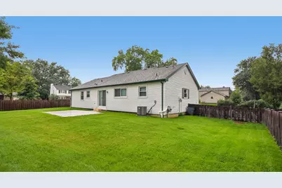 930 Dorncliff Lane, Buffalo Grove, IL 60089 - Photo 29