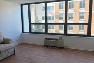 5100 N Marine Dr, Chicago, IL 60640 - Photo 5
