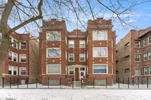 6722 S Ridgeland Ave, Chicago, IL 60649 - Photo 1