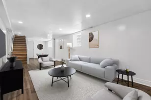 9913 S Parnell Ave, Chicago, IL 60628 - Photo 29