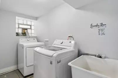 9913 S Parnell Avenue, Chicago, IL 60628 - Photo 31