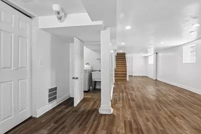 9913 S Parnell Avenue, Chicago, IL 60628 - Photo 21