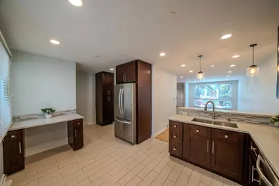 934 E 55th Street, Chicago, IL 60615 - Photo 7