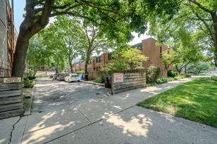 934 E 55th St, Chicago, IL 60615 - Photo 21