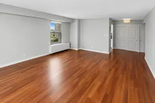 3600 N Lake Shore Dr, Chicago, IL 60613 - Photo 9
