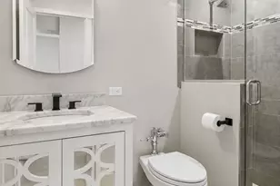 3600 N Lake Shore Dr, Chicago, IL 60613 - Photo 15
