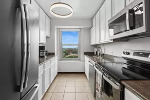 3600 N Lake Shore Dr, Chicago, IL 60613 - Photo 11