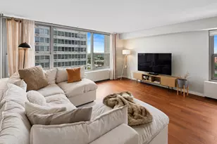 3600 N Lake Shore Dr, Chicago, IL 60613 - Photo 7