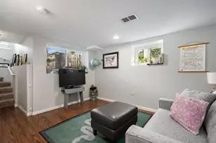 3220 Wisconsin Ave, Berwyn, IL 60402 - Photo 23