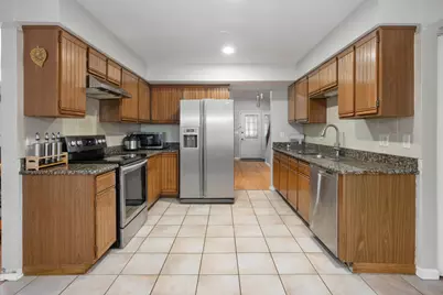 1347 Rose Boulevard, Buffalo Grove, IL 60089 - Photo 7