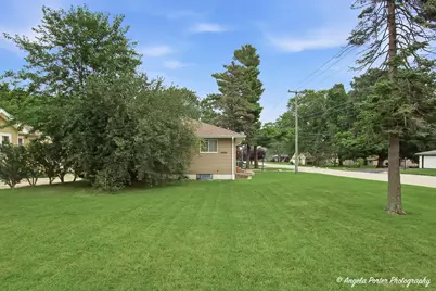 2023 Elim Avenue, Zion, IL 60099 - Photo 25