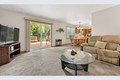 139 S Greenview Avenue, Mundelein, IL 60060 - Photo 17