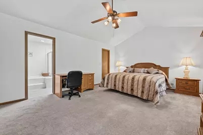 139 S Greenview Avenue, Mundelein, IL 60060 - Photo 21