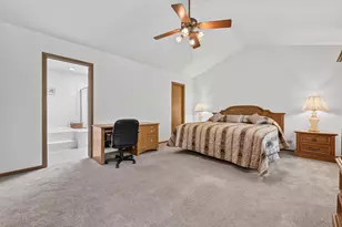 139 S Greenview Ave, Mundelein, IL 60060 - Photo 21