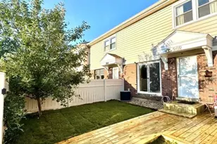 262 Station Dr, Wood Dale, IL 60191 - Photo 21