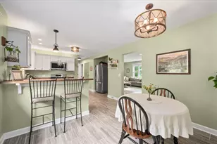 4003 McCabe Ave, Crystal Lake, IL 60014 - Photo 9
