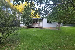 26467 W Grass Lake Rd, Antioch, IL 60002 - Photo 1