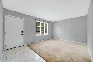 2117 Greengold St, Crest Hill, IL 60403 - Photo 11