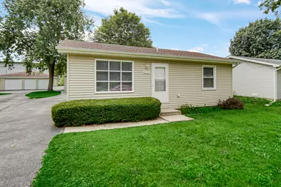 2117 Greengold Street, Crest Hill, IL 60403 - Photo 3