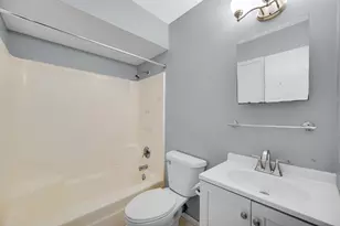 2117 Greengold St, Crest Hill, IL 60403 - Photo 15