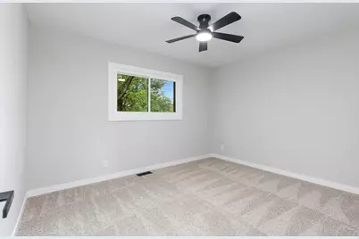 105 Cedarwood Court, Bolingbrook, IL 60440 - Photo 9
