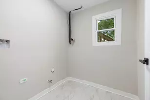 105 Cedarwood Ct, Bolingbrook, IL 60440 - Photo 17