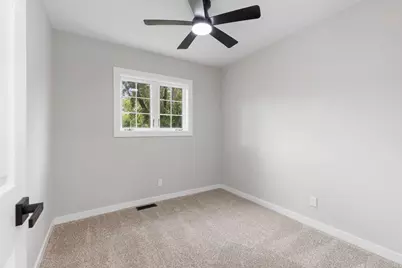 105 Cedarwood Court, Bolingbrook, IL 60440 - Photo 11