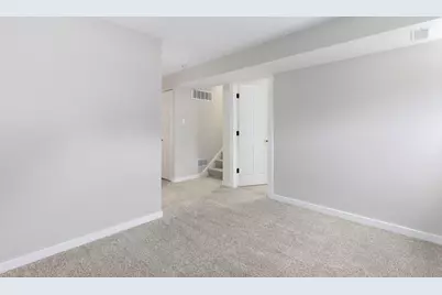 105 Cedarwood Court, Bolingbrook, IL 60440 - Photo 13