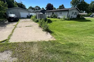 1 Shell Ct, Oswego, IL 60543 - Photo 19