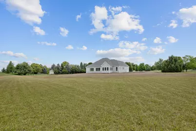 2907 Pioneer Oaks Drive, Ringwood, IL 60072 - Photo 31