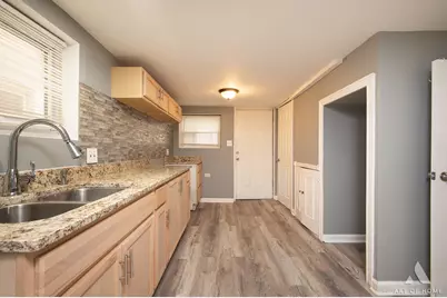 5610 S Christiana Avenue, Chicago, IL 60629 - Photo 31
