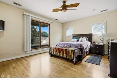 7718 W Farragut Avenue, Chicago, IL 60656 - Photo 15
