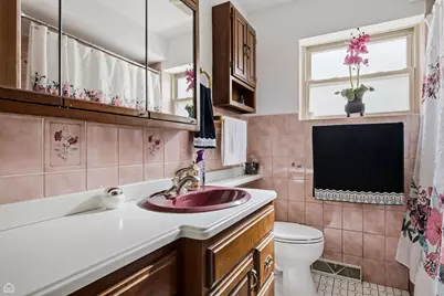 7718 W Farragut Avenue, Chicago, IL 60656 - Photo 7