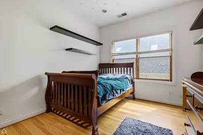 7718 W Farragut Avenue, Chicago, IL 60656 - Photo 17
