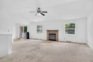 6439 Prairie Flower, Roscoe, IL 61073 - Photo 5