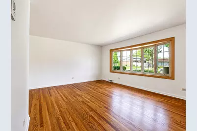 64 Peyton Drive, Chicago Heights, IL 60411 - Photo 5